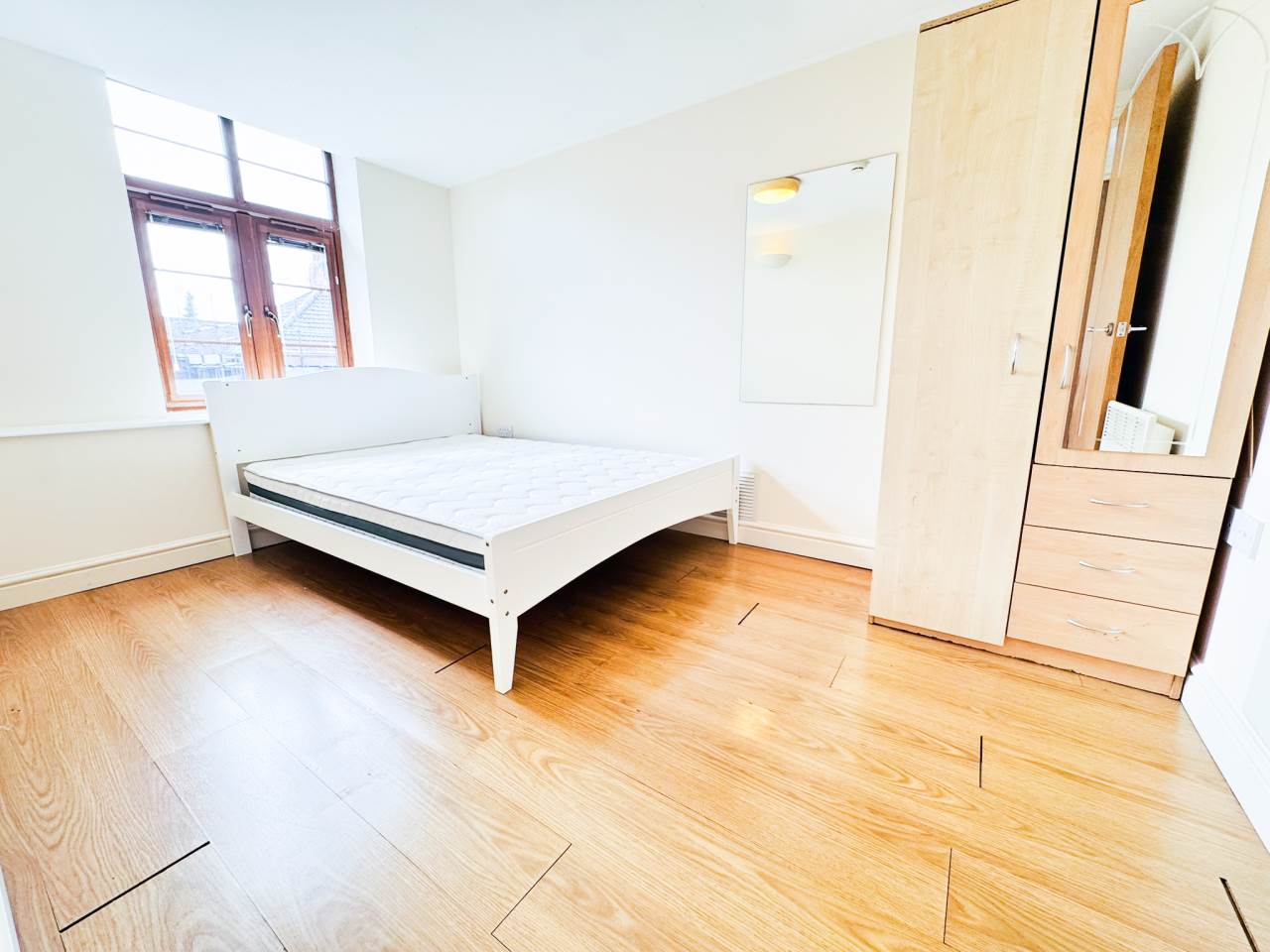 Flat 6, 2, Vulcan Court, Wyeverne Road, Cathays, Cardiff - photo 2