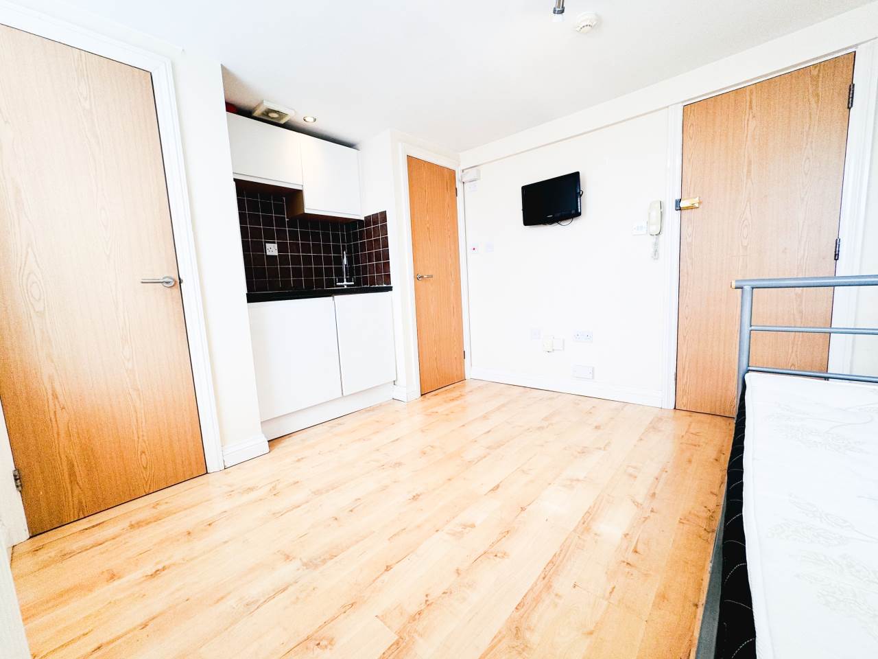 Property photo - Flat 5, 97 (old 3C) Moy Road, Roath, Cardiff