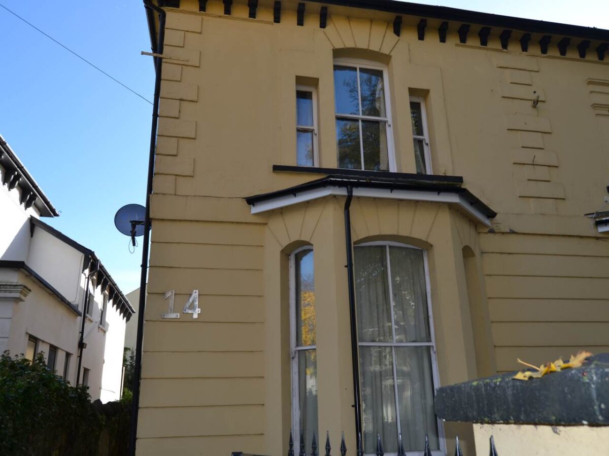 The Walk Room in Shared Property in Roath, Cardiff
