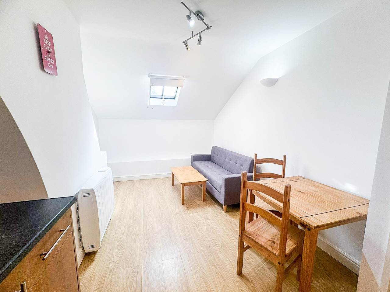 Flat 5, 28, Stow Hill, Newport - photo 2