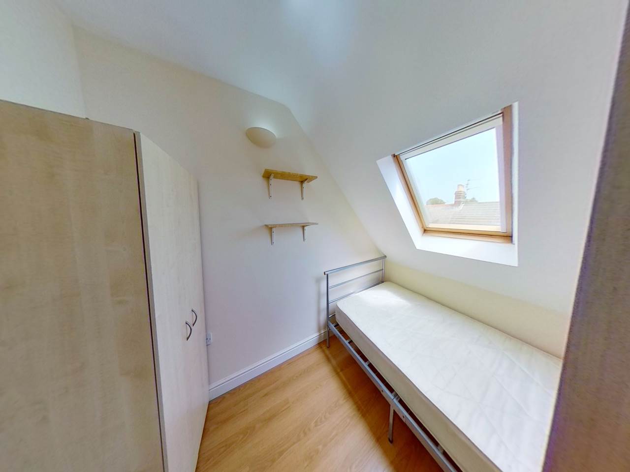 Property photo - Flat 8, 2 Vulcan Court, Wyeverne Road, Cathays, Cardiff
