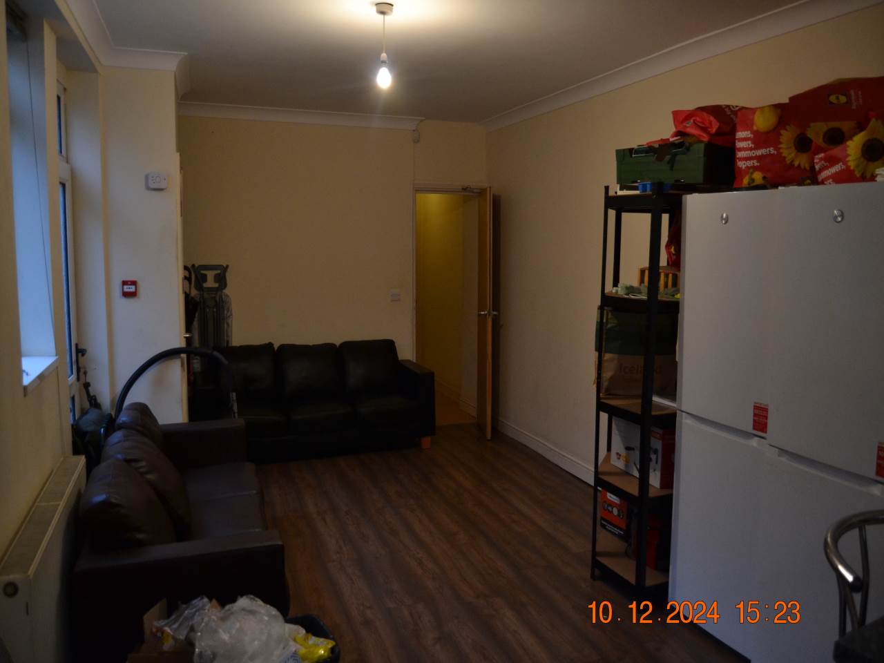 Bedroom 6, 227, Mackintosh Place, Roath, Cardiff - photo 5