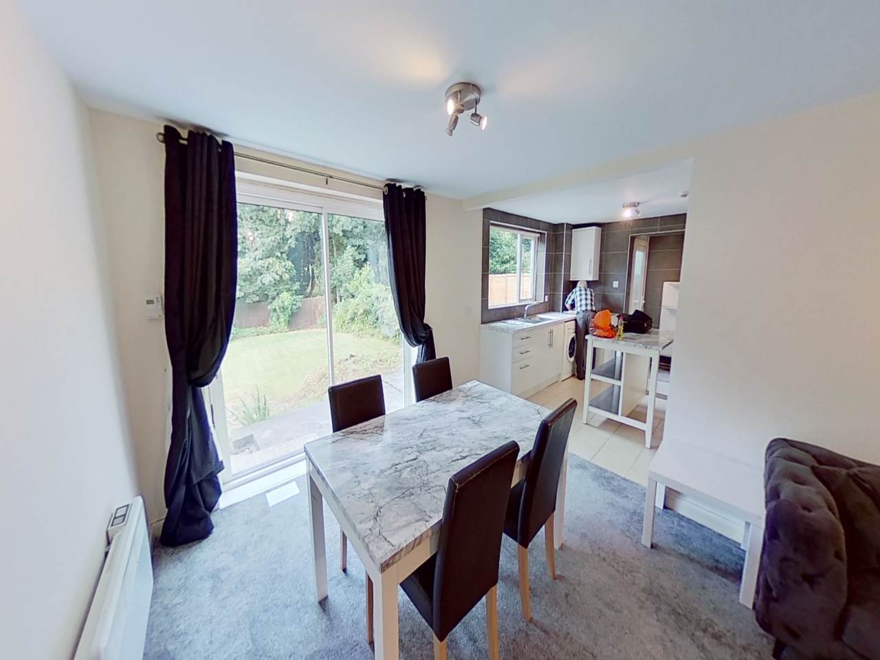 Flat A, 20, Farm Drive, Cyncoed, Cardiff - photo 4