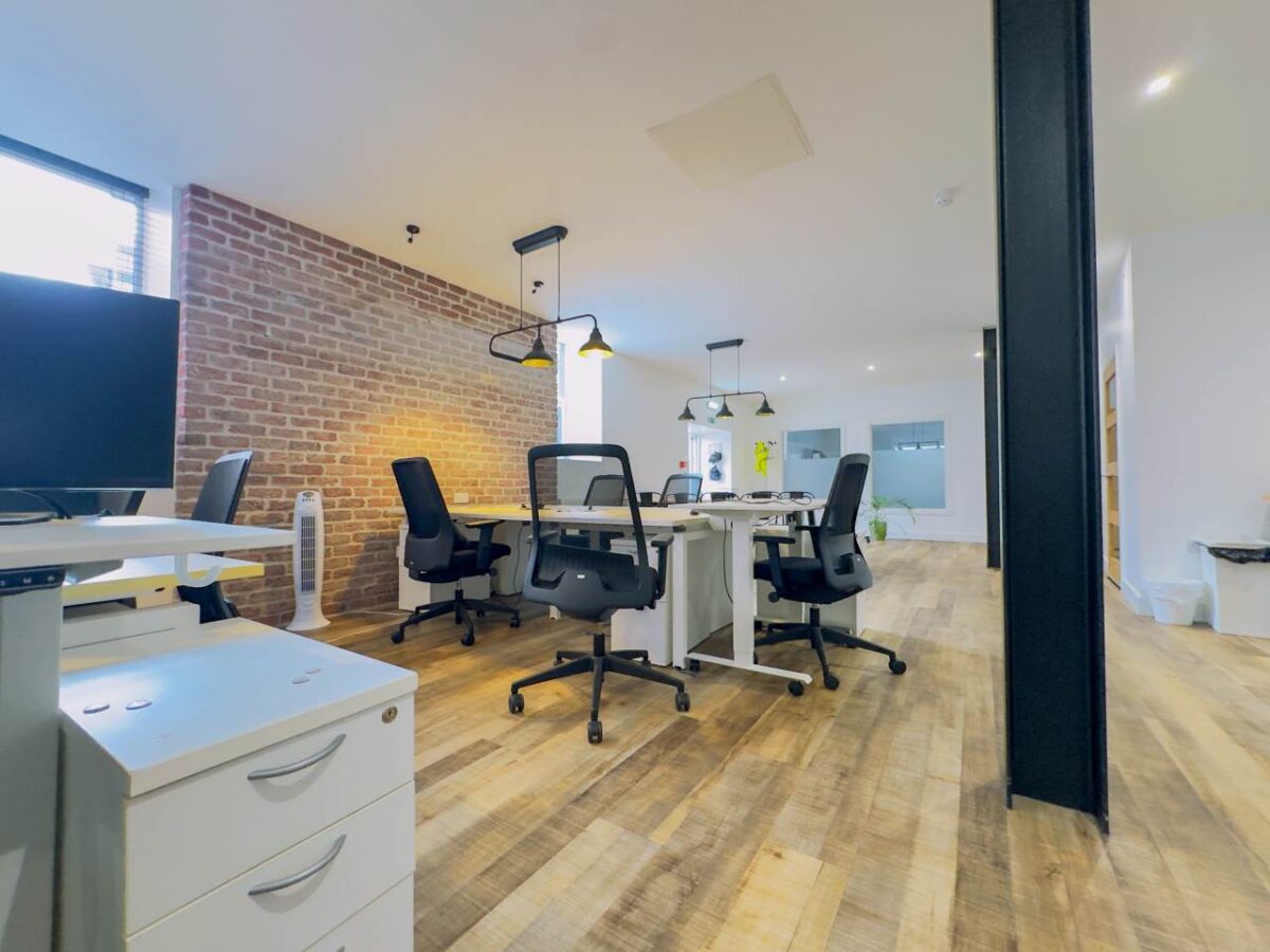 Unit 1a, Kings Chambers, 8 High Street, Newport, NP20 1FQ