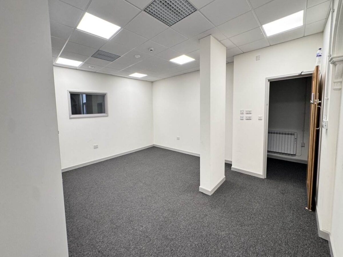 Offices commercial property - Unit 2, Kings Chambers, 8 High Street, Newport, NP20 1FL