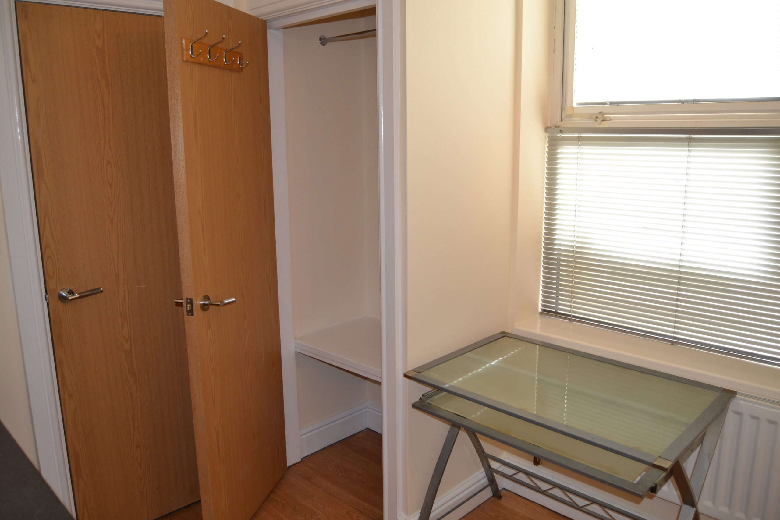 2b 45, Richmond Road, Cathays, Cardiff - photo 2