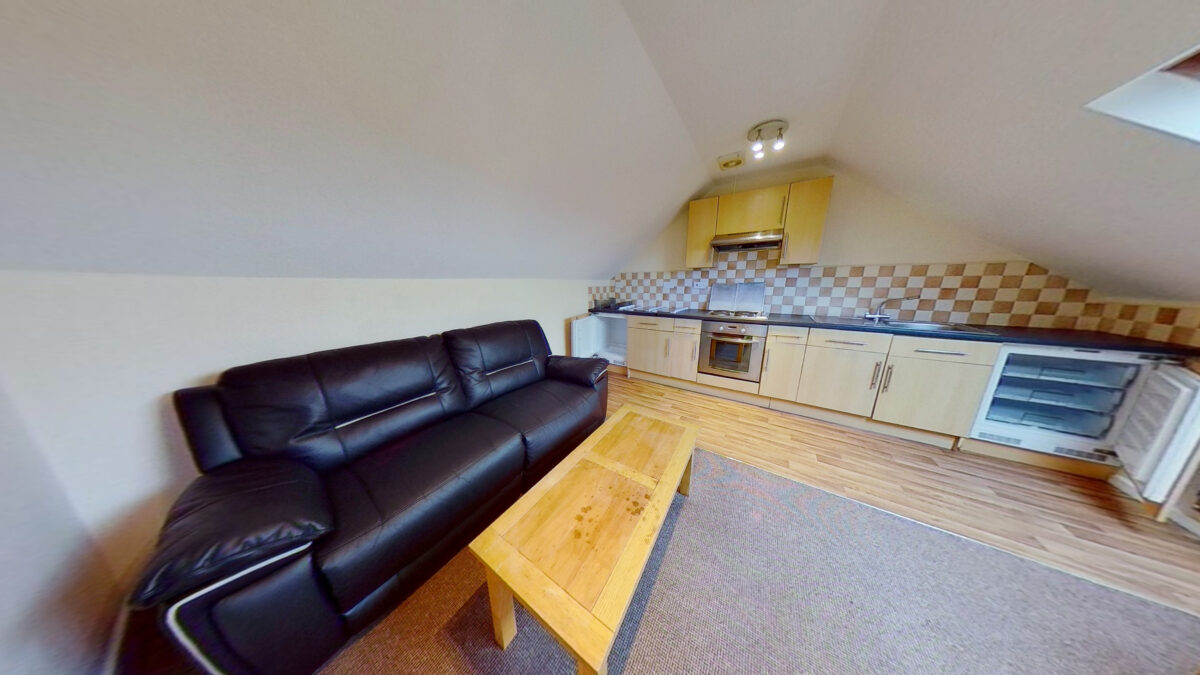 2 Bedroom Flat in Grangetown, Cardiff